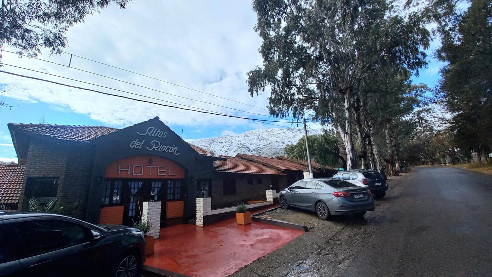 Hotel Altos Del Rincon Merlo Eksteriør bilde